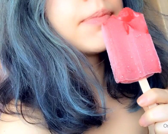 Princess Violette aka violette OnlyFans - I love popsicles yummm