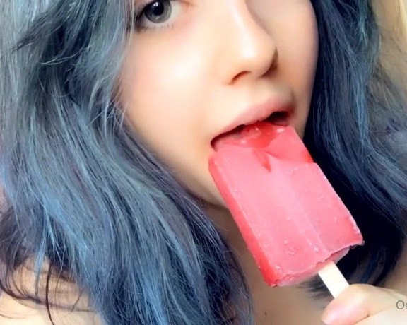 Princess Violette aka violette OnlyFans - I love popsicles yummm