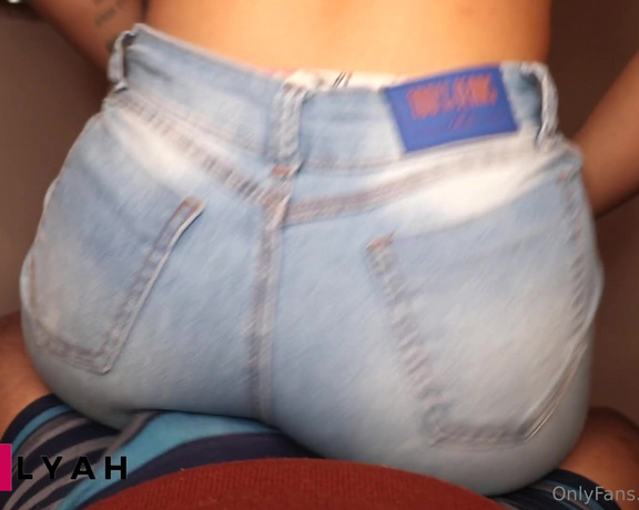 SexyLyah aka sexylyah OnlyFans - Lap Sitting and Lap Dance in Tight Jeans