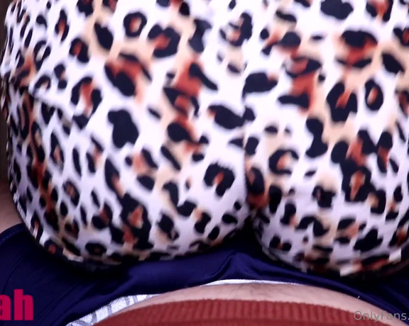 SexyLyah aka sexylyah OnlyFans - Assjob Lap Dance in Leopard Shorts