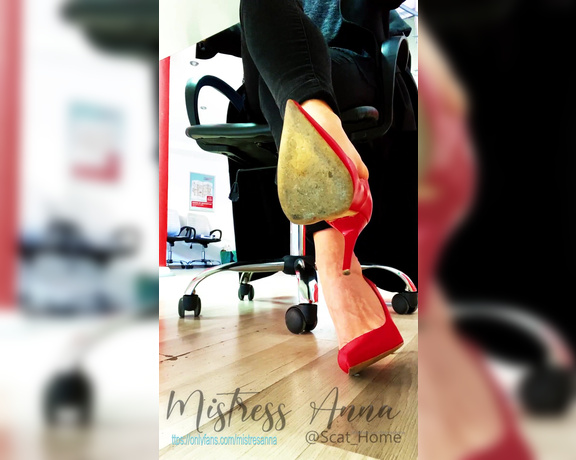 Mistress Anna aka mistresanna OnlyFans - How do you feel under my desk