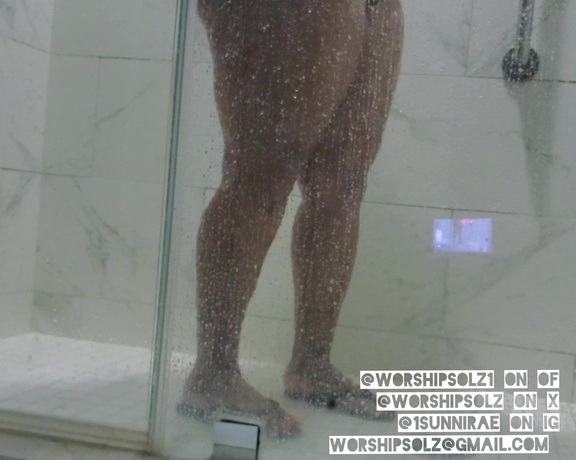 Worshipsolz aka worshipsolz1 OnlyFans - Jump in babe, wash me up!