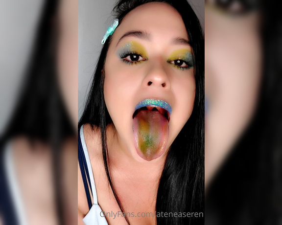 Atenea Seren aka ateneaseren OnlyFans Video - Me chupo una paleta a tu nombre cariño