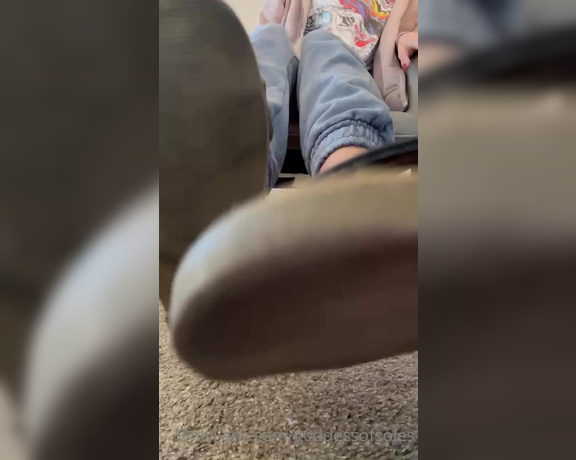 G0ddessofsoles aka g0ddessofsoles OnlyFans Video - OF is first to see the new pedicure