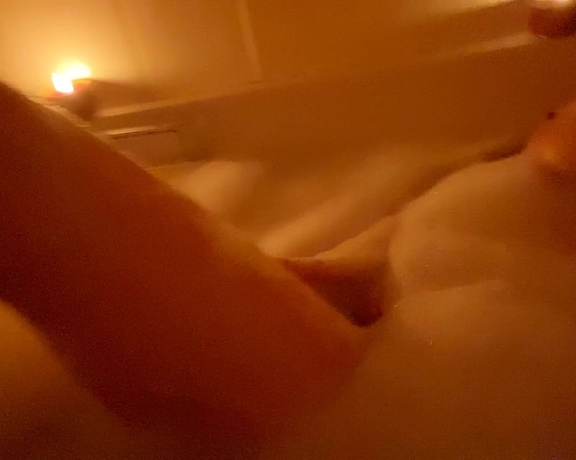 Goddess Jada Cameo aka jada_cameo OnlyFans Video - Naked candle lit bath video Relaxing