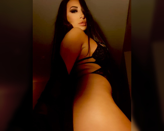 Goddess Jada Cameo aka jada_cameo OnlyFans Video - Good evening video