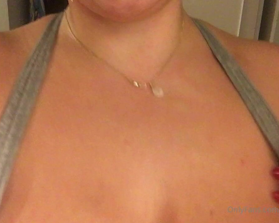 Goddess Allie James aka yongegoddess OnlyFans Video - Post workout drip  Tip if youd clean me with your tongue