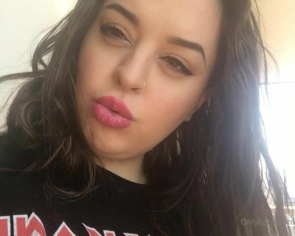 Goddess Allie James aka yongegoddess OnlyFans Video - Humiliating my pet _ loved my makeup, dont you think I look gorgeous while being so