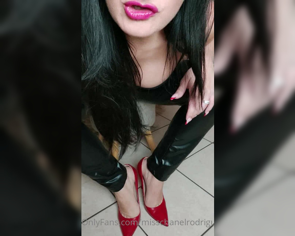 Miss Chanel Rodriguez aka misschanelrodriguez OnlyFans - Soles Red Shoes Miss Chanel  Suole scarpe rosse Miss Chanel