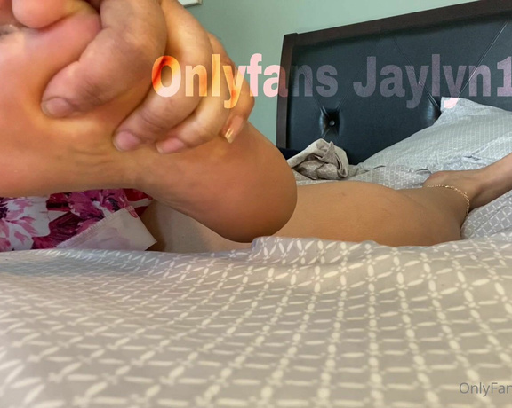 Jaylyn aka jaylyn10 OnlyFans - Morning 2 you lover on this TOES DaY cum some MORE 4 me