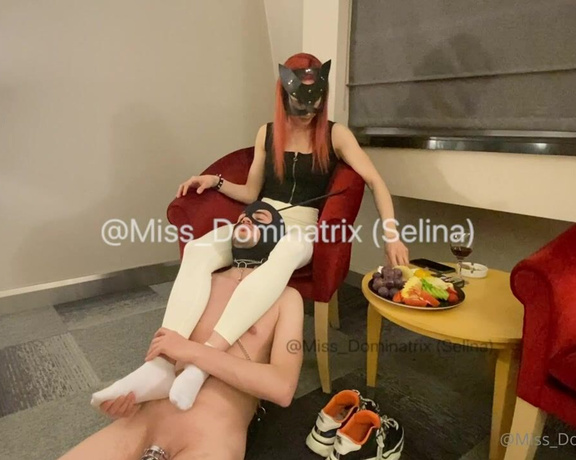 Miss Dominatrix Selina aka dominatrix_selina OnlyFans - Sevdiklerimden biri daha… Partner @mt0634