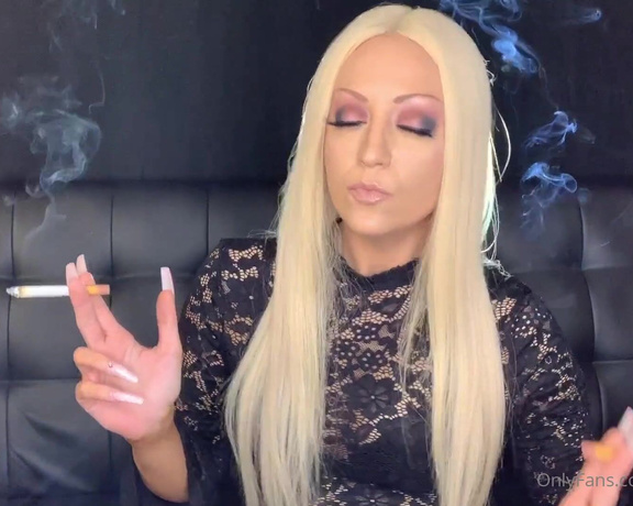 Britteni Bank aka bbankfetish OnlyFans - Smoking 2 Newport 100s at the same time Smoking 2 at once really brings me