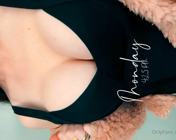 Goddess Alessa aka alescoulier OnlyFans Video 3926