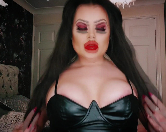 Miss Laura aka mistresslaura11 OnlyFans - Clip  Cum in 1 minute for me!!!! Super fast quickie wank Jerk hard!!! Skunk for