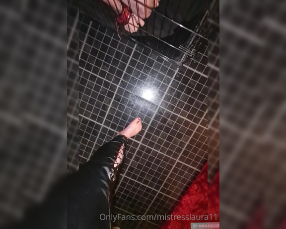 Miss Laura aka mistresslaura11 OnlyFans - Clip  Caged slut desperately addicted to the feet of its owner, ME! Theres nothing this