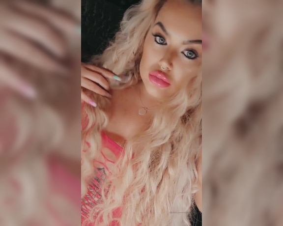 Miss Laura aka mistresslaura11 OnlyFans - Full clip  Youre so weak my little piggy, I know how much you desperately ache