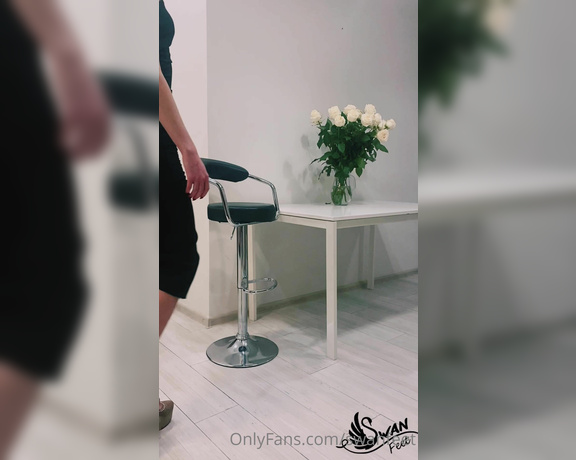 Swan Feet aka swanfee OnlyFans - Black&ampwhite Sexy dress, high heels and elegant lady