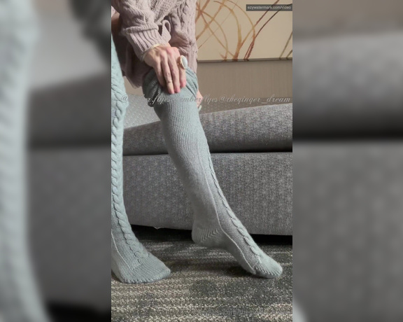 TheGingerDream aka theginger_dream OnlyFans - Tease on the loveseat with wintery thigh high socks