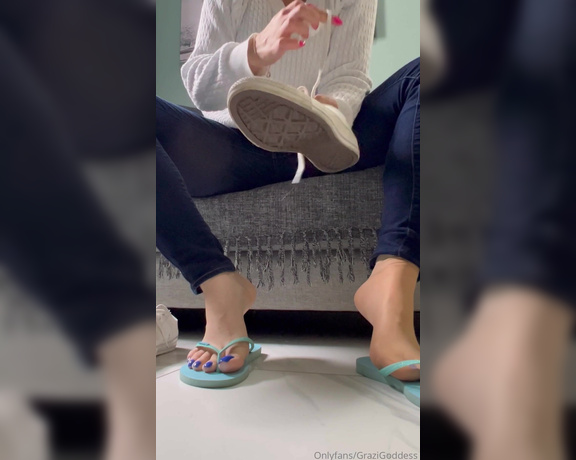 Goddess Grazi aka Foot Fetish. grazigoddess OnlyFans Video - Leaked Foot Fetish. grazigoddess 8204