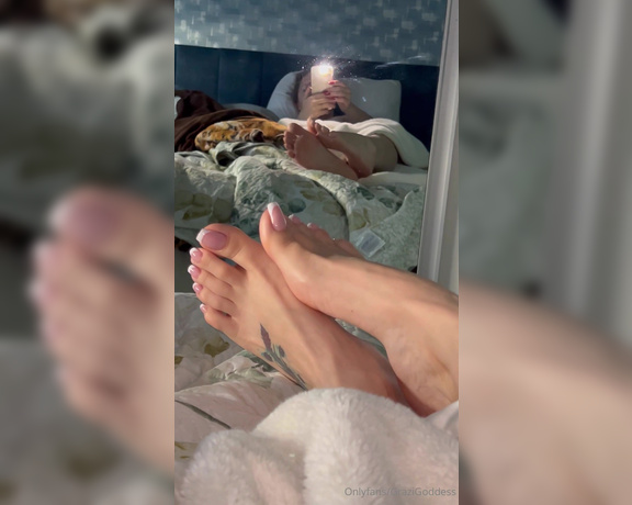 Goddess Grazi aka Foot Fetish. grazigoddess OnlyFans Video - Good morning, guys