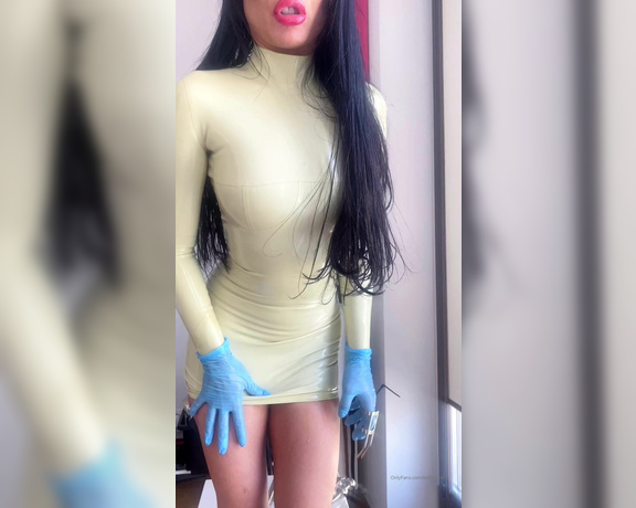 Evil Woman aka Evilwoman OnlyFans - Evil Doctor welcome No worries I just need to examine aaaall your holes )