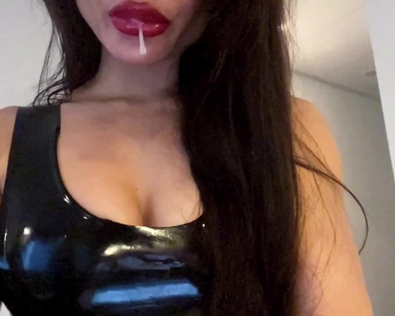 Evil Woman aka Evilwoman OnlyFans - Catch