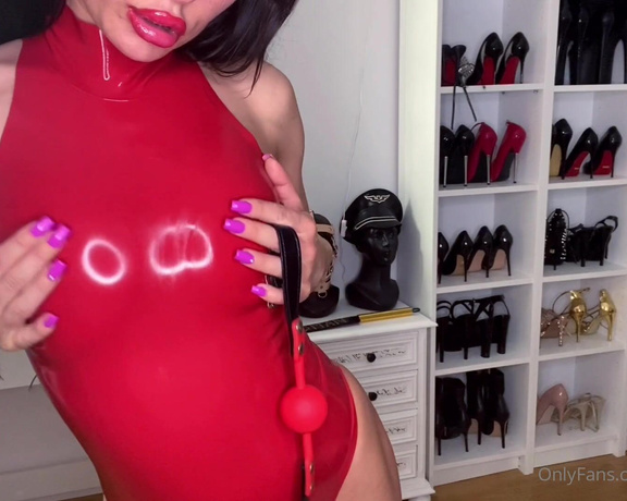 Evil Woman aka Evilwoman OnlyFans - A small reminder who you belong to connected with latexass and boots wroship