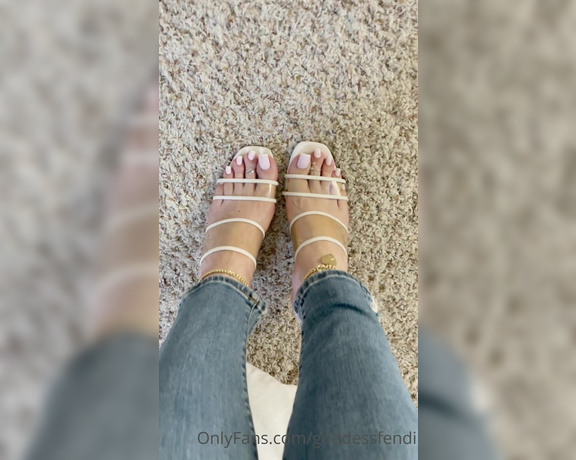 Fendi Feet aka Goddessfendi OnlyFans Video 5