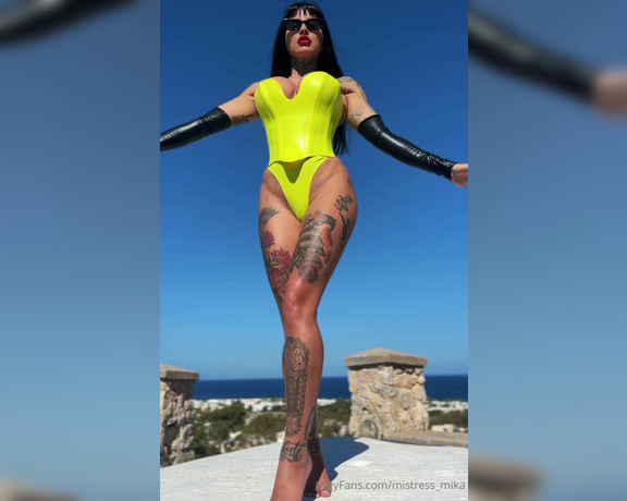 Mika Katana aka Mistress_mika OnlyFans - Worship your golden goddess Born to break you