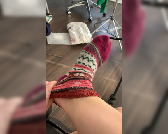 PayToObeyMe aka Meggerz OnlyFans - Sock ertunity Send me an offer I cant refuse