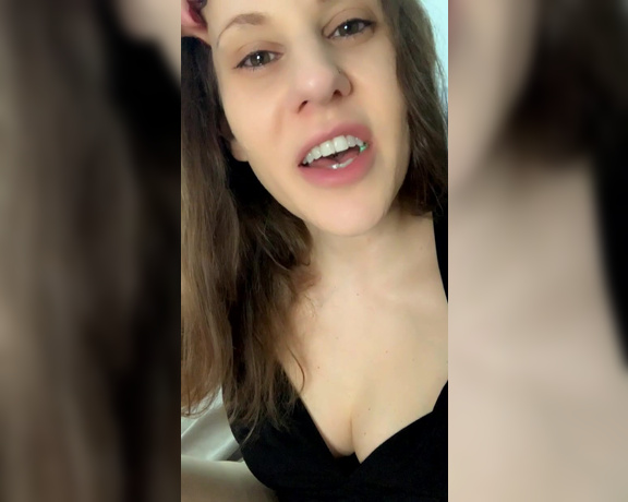 PayToObeyMe aka Meggerz OnlyFans - How the fag takes BBC for