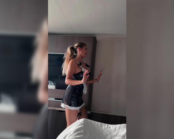 Diosa Sara aka diosasara OnlyFans - ROSALIA HOUSEKEEPINGIST HEI! Pahottelut herra et keskeytin