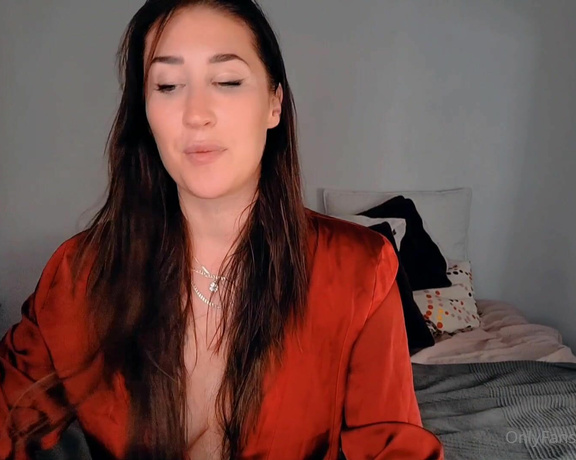 Diosa Sara aka diosasara OnlyFans - STORYTIME Kuullokkeilla kivempi