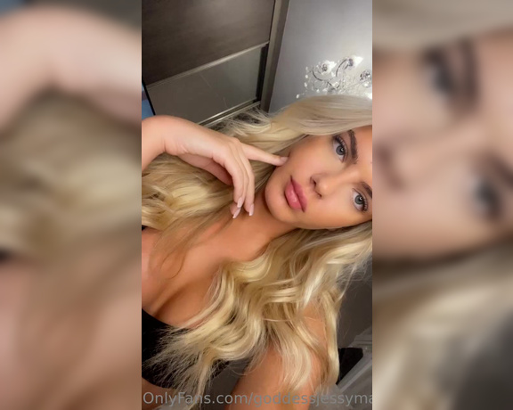 Jessy May aka goddessjessymay OnlyFans - A message to lurkers…