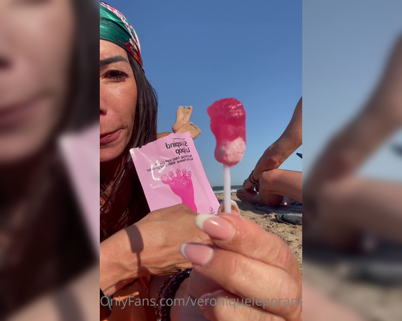 Ve.lo180811 aka ve.lo180811 OnlyFans Video - Mentre per qualcuno lunico divertimento è segnalarmi sui social io mi diverto a chupare il mio