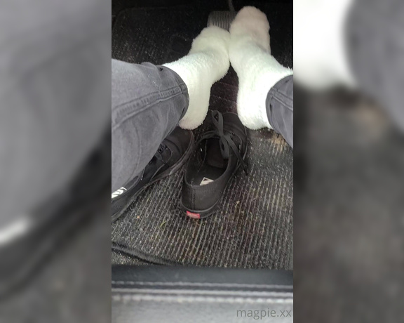 MythicMaggie aka mythicmaggie OnlyFans - 4 minutes of my feet pressing pedals Stripping my socks and shoes while driving was