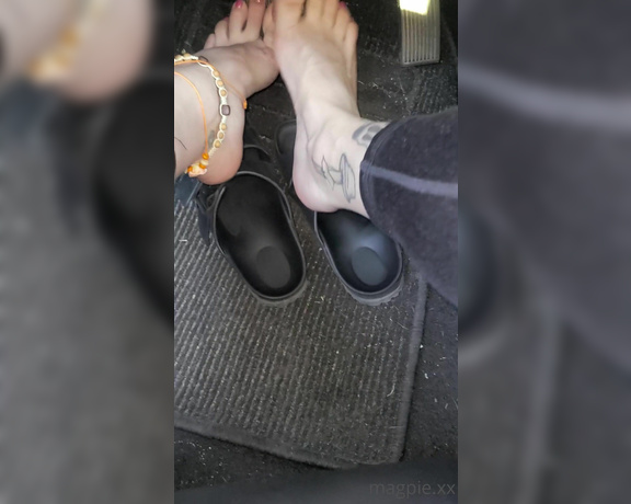 MythicMaggie aka mythicmaggie OnlyFans - Driving Clip I love kicking off my shoes to drive barefoot as Im sure you