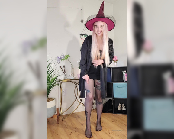 MythicMaggie aka mythicmaggie OnlyFans - Witchy Giantess tortures and teases tiny bug sized men! Multiple POV crushes in sheer nylons )