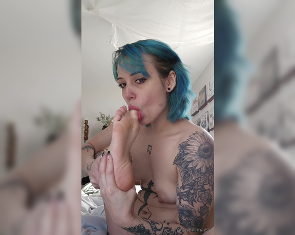 MythicMaggie aka mythicmaggie OnlyFans - Happy Self Worship Sunday! I hope you like it sloppy and wet