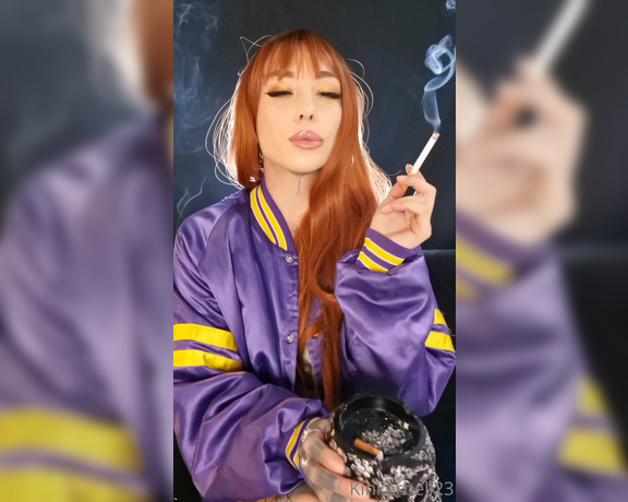 Queen Kinkerbell aka kinkerbell23 OnlyFans - Double trouble, I love smoking two cigarettes one after the other Who loved this clip