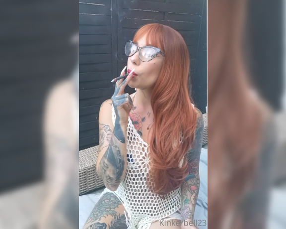 Queen Kinkerbell aka kinkerbell23 OnlyFans - Sound ON for this one! Trying these new Black devil cigarettes, Ive only ever had the