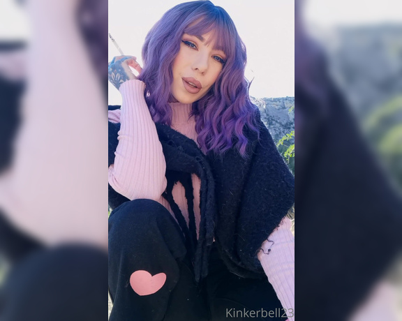 Queen Kinkerbell aka kinkerbell23 OnlyFans - Just a quick smoke whilst out on a walk in the mountains, it would be rude