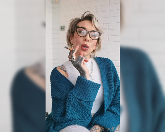 Queen Kinkerbell aka kinkerbell23 OnlyFans - Enjoying a cheeky cigarello before I head out for the day, trying to make sure you