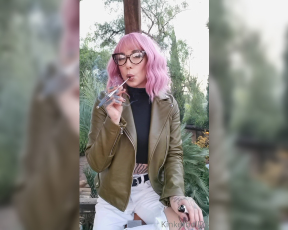 Queen Kinkerbell aka kinkerbell23 OnlyFans - Just a little update from my outing today, I went for a very peaceful relaxing smoke