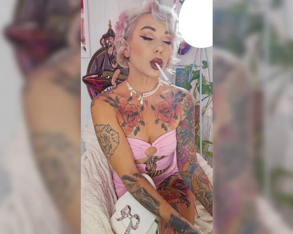 Queen Kinkerbell aka kinkerbell23 OnlyFans - Moving on from my morning moan, lets get back to smoking! Ive had a slight cough