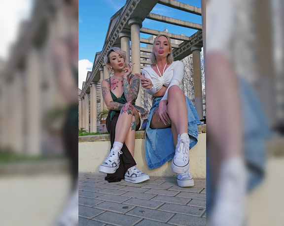 Queen Kinkerbell aka kinkerbell23 OnlyFans - TWO videos in one! Crushing our cigarettes as we explore Smoking fetish heaven for those