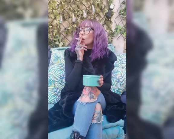 Queen Kinkerbell aka kinkerbell23 OnlyFans - Tucked up in my warm fur enjoying a smoke in the patio before I head out