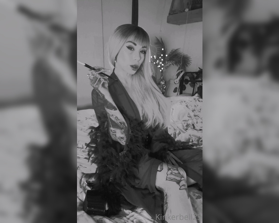 Queen Kinkerbell aka kinkerbell23 OnlyFans - This smoke had me feeling like i was on cloud 9, taking you all on