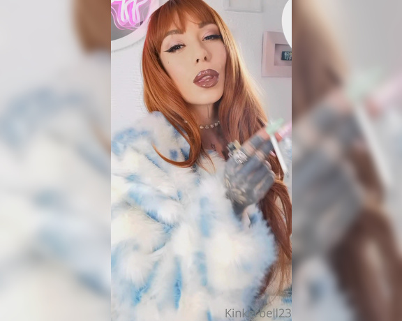 Queen Kinkerbell aka kinkerbell23 OnlyFans - Fur & lipstick fans you should love this clip, I felt incredibly warm and snug