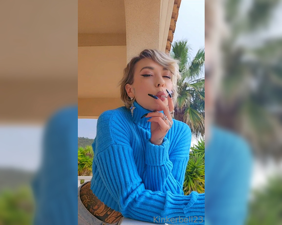 Queen Kinkerbell aka kinkerbell23 OnlyFans - Another day, another opportunity to enjoy watching Kinks chainsmoking THREE cigarettes in one clip